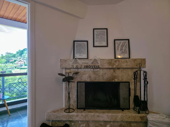 Imagem Apartamento Duplex 2 Suítes à Venda em Campos do Jordão – Flat