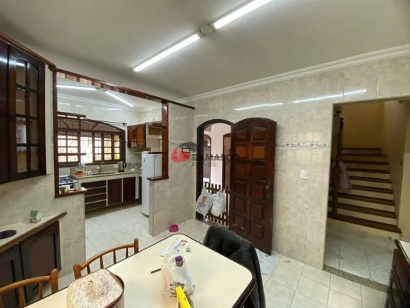 Imagem Sobrado para locação 3 Quartos, 3 Suítes, 4 Vagas , Jardim São Caetano, São Caetano do Sul, SP