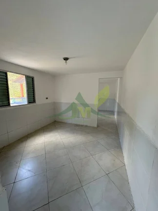 Imagem Chácara com Excelente Localização - Divisa entre Mairiporã e Atibaia