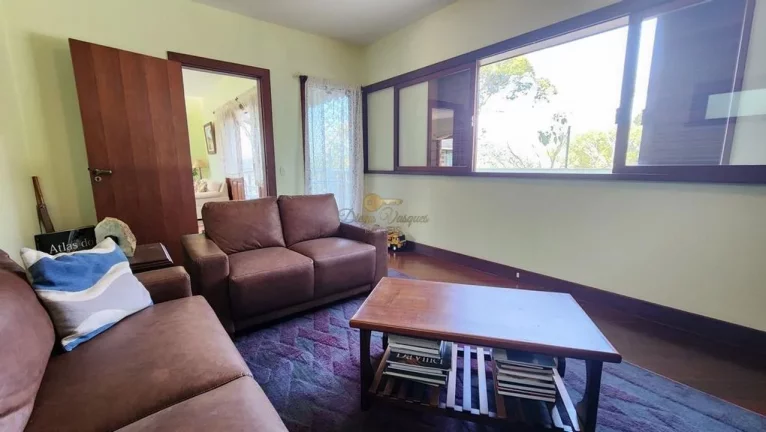 Imagem Casa em Condomínio para Venda em Teresópolis / RJ no bairro Golfe