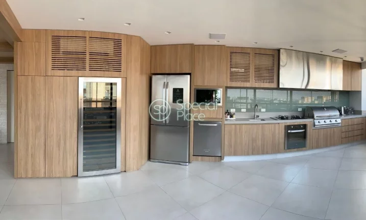 Imagem Cobertura triplex localizada em frente ao Parque Burle Marx, com vista ampla para a cidade e ao PalÃ...