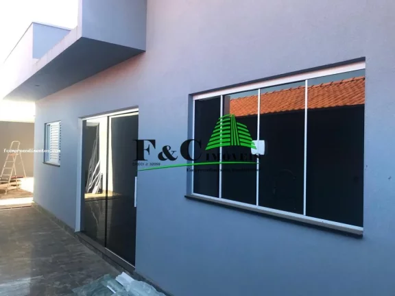 Imagem Casa para Venda em Limeira, Jardim São Paulo, 3 dormitórios, 1 suíte, 1 banheiro, 4 vagas