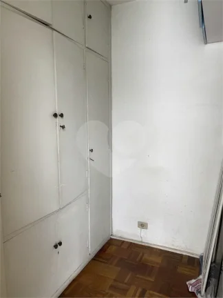 Imagem Apartamento à venda com 3 quartos, sendo 1 suíte, no condomínio Solar Castro Marim, São Paulo - SP
