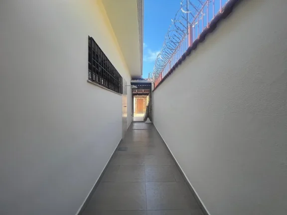 Imagem Casa para Venda em Praia Grande, Real, 3 dormitórios, 1 suíte, 1 banheiro, 4 vagas