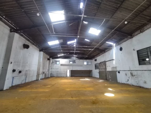 Imagem Galpão à venda, 500 m² por R$ 3.000.000,00 - Vila Maria de Maggi - Suzano/SP
