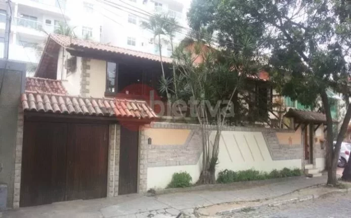 Imagem Casa com 3 dormitórios à venda, 416 m² por R$ 2.500.000,00 - Centro - Cabo Frio/RJ