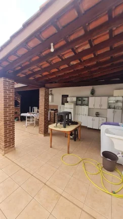 Imagem IMÓVEL RESIDENCIAL E COMERCIAL LOCALIZADO NO CENTRO