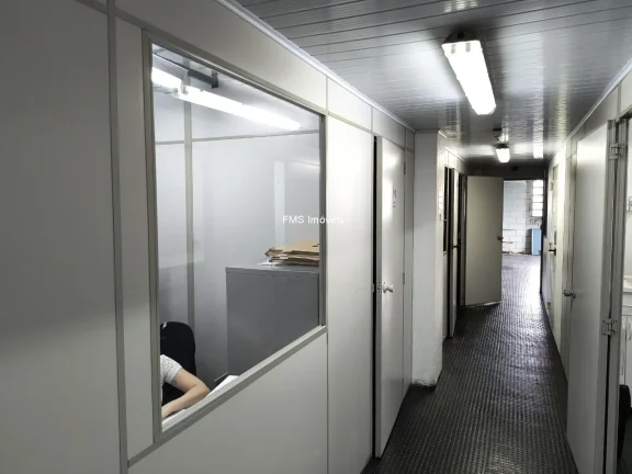 Imagem Prédio Comercial com 1000m2 na Vila Moraes