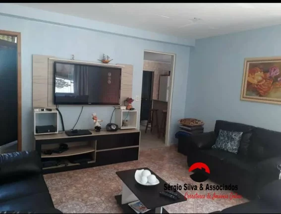 Imagem Casa a Venda no Bairro Floresta Negra em Campos do Jordão - SP.