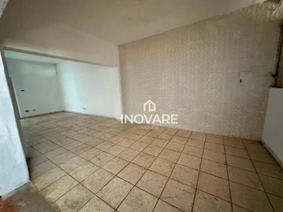 Imagem Casa com 3 dormitórios para alugar, 245 m² por R$ 2.000,00/mês - Setor Central - Itumbiara/GO