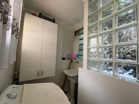 Imagem Apartamento Icônico com 2 suítes à venda, 168 m² por R$ 742.000 - Gonzaga - Santos/SP