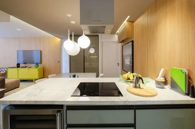 Imagem Apartamento 175M², 3Q, 3 Suítes, 4 Banheiros, 2 Vagas, Varanda, Academia, Piscina, Churrasqueira, Coworking, Deck Molhado, Brinquedoteca, Playground.