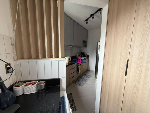 Imagem Apartamento com 2 dormitórios à venda, 60 m² por R$ 265.000,00 - Saboó - Santos/SP