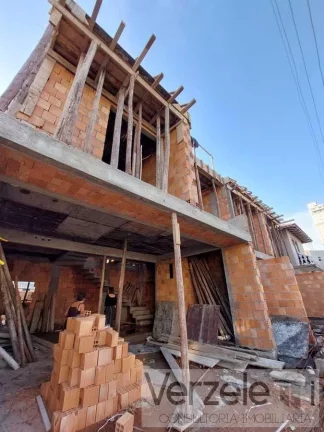 Imagem Casa / Sobrado para Venda em Balneário Camboriú / SC no bairro Centro