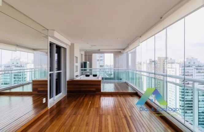 Imagem Cobertura com 3 suítes à venda, 280 m² e piscina privativa em Campo Belo - São Paulo