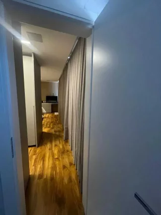 Imagem Casa em hangar com 3 suítes e 2 vagas de garagem entre Itajaí e Brusque.