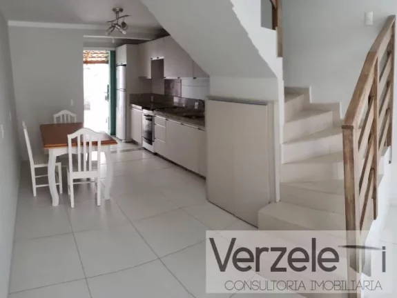 Imagem Casa / Sobrado para Venda em Camboriú / SC no bairro São Francisco de Assis