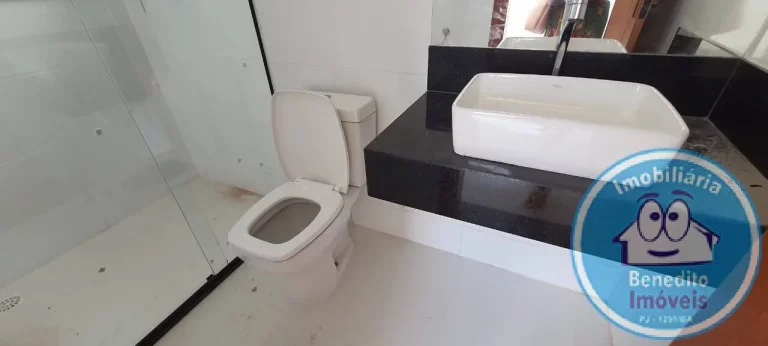 Imagem Vendo excelente casa térrea em Porto Seguro.