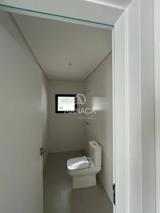 Imagem Casa com 3 Quartos e Amplo Quintal – Acabamento Impecável no Bairro Itajuba, Barra Velha/SC