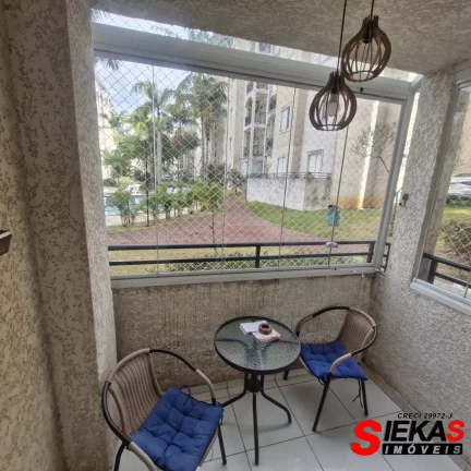 Imagem Apartamento para locação moderno e aconchegante com mobília na Vila Prudente, São Paulo-SP: 2 quartos, 1 sala, 1 banheiro, 1 vaga de garagem.