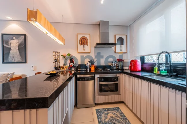 Imagem Sobrado, 114 m² - 02 suites - sala cozinha, lavanderia, espaço gourmt- Codominio Fechado