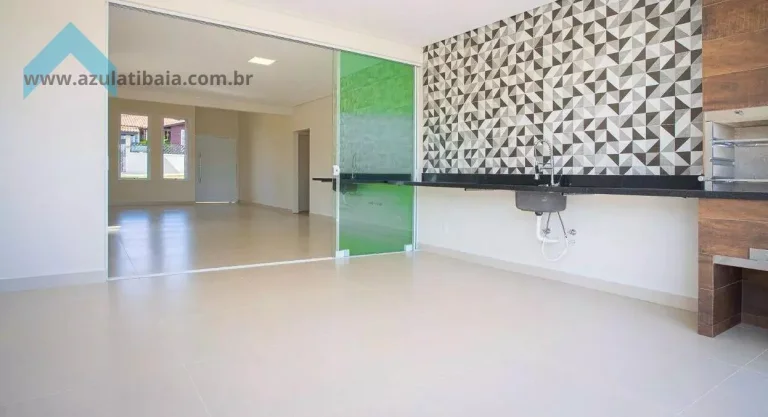 Imagem Descubra o Luxo de Viver em Atibaia: Casa com Lazer Completo, Jardim Shangri-la