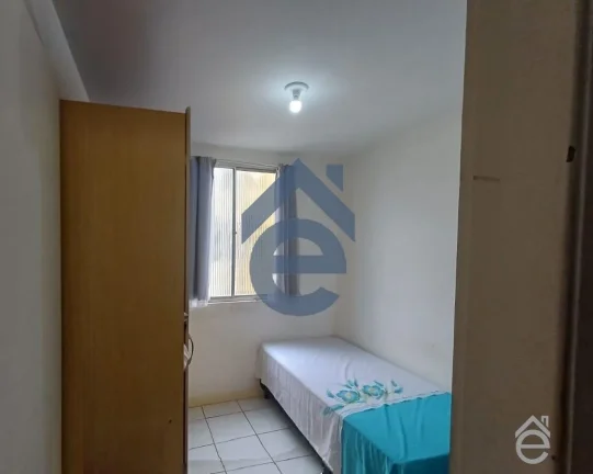 Imagem Apartamento no bairro Petrópolis, 2/4, local diferenciado, com 1 vaga de garagem
