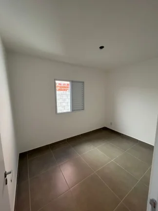 Imagem Casa 2 Dormitórios na Região do Alto da Boa Vista- Sorocaba/SP
