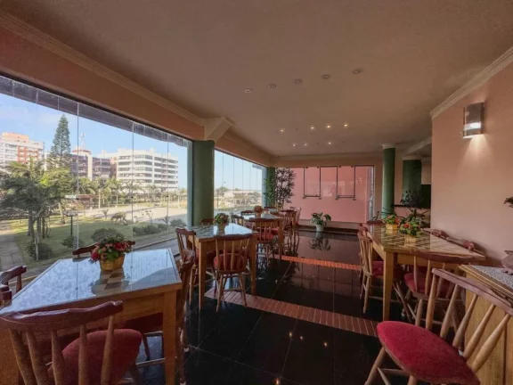 Foto do imóvel: Apartamento Padrão