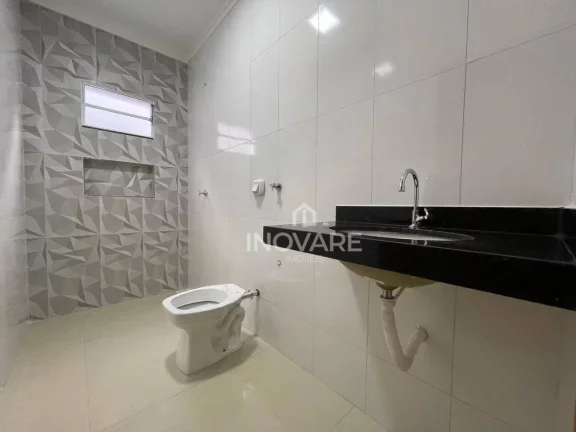 Imagem Casa com 3 dormitórios à venda, 95 m² por R$ 330.000,00 - Setor Planalto - Itumbiara/GO
