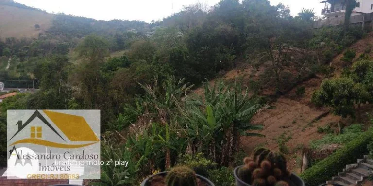 Imagem Vendo Imóvel com 3 casas na Chácara do Paraíso