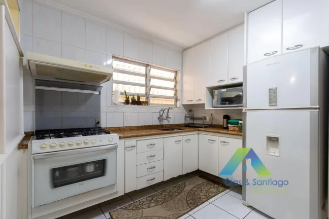 Imagem Excelente sobrado com 250m² e alto padrão de acabamento!