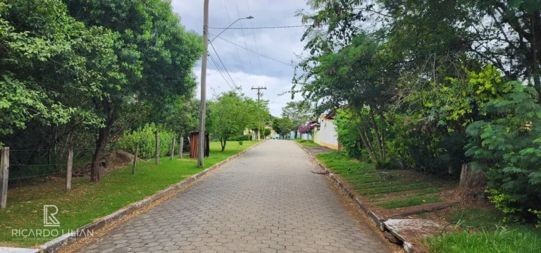 Imagem Oportunidade imperdível! Terreno de condomínio em Atibaia com vista deslumbrante e infraestrutura completa!