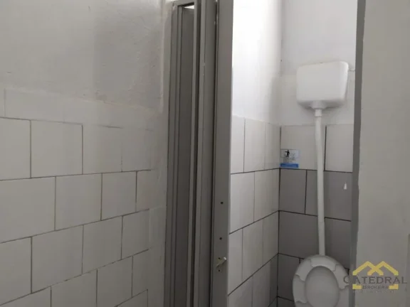 Imagem 2 Casas e 1 Loja no mesmo terreno a Venda na Rua Pirapora - Jundiaí/SP