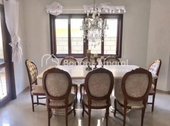 Imagem Casa à venda em condomínio fechado em Valinhos/SP!

Ótima casa à venda com 3 suítes, quintal, 3...