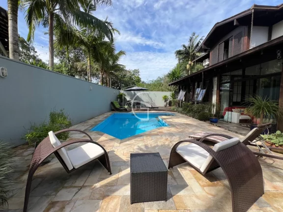 Imagem CASA RESIDENCIAL em JOINVILLE - SC, AMÉRICA