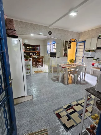 Imagem Casa à Venda – Bom Retiro | Zona Leste – São José dos Campos (SP)