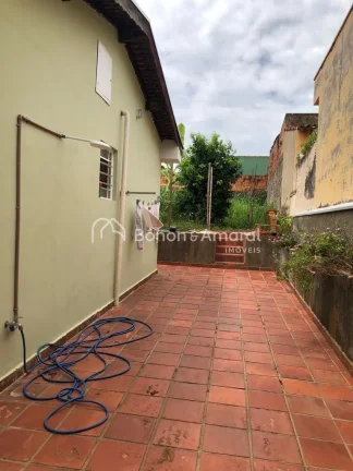 Imagem Excelente casa residencial, com ótima localização. A residência possui 4 quartos, sendo 4 suíte...