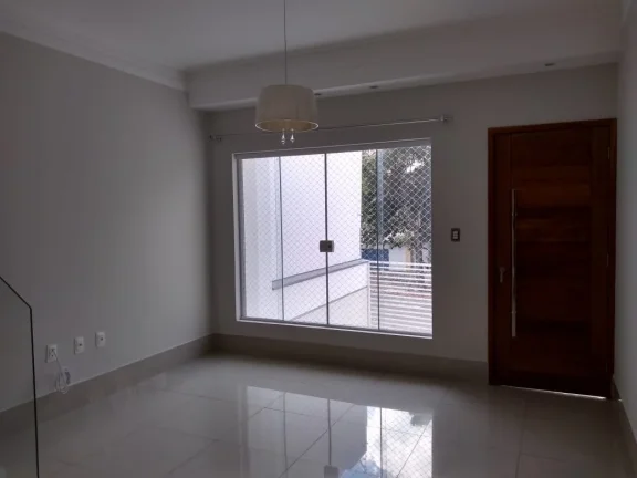 Imagem Encante-se com esta casa moderna e aconchegante no Vila Carvalho Disponivel para venda e locação