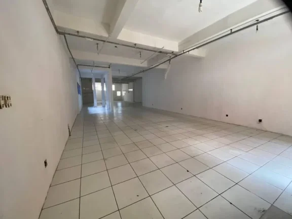 Imagem Alugo Salão Comercial em Sbc. Anchieta