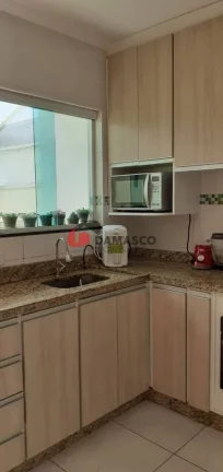 Imagem Sobrado com 2 quartos, Parque Oratório - Santo André
