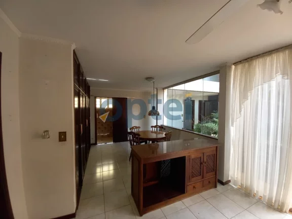Imagem ÓTIMO SOBRADO DE 350 M², COM 04 DORMITÓRIOS, SENDO DUAS SUITES, COM 04 VAGAS NO BAIRRO ANCHIETA,SÃO BERNARDO DO CAMPO