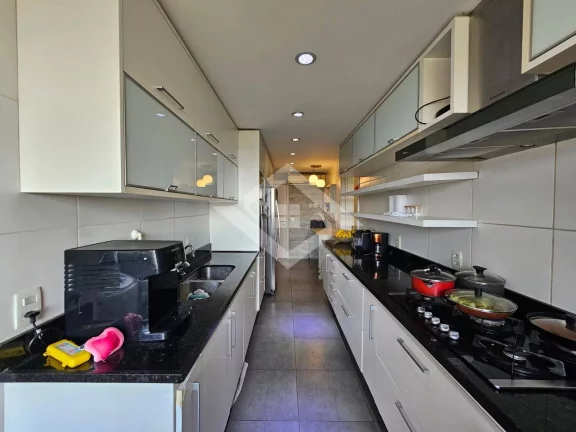 Imagem Apartamento de Alto Padrão no MAJESTIC: 4 Suítes e Vista Exclusiva