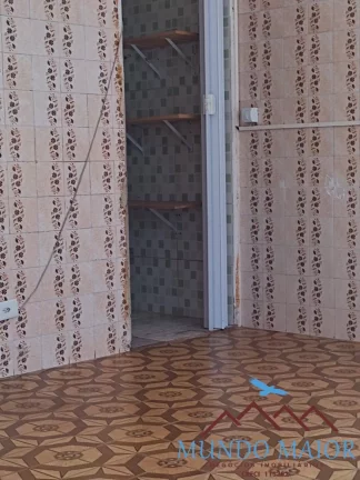 Imagem SOBRADO FUNDAÇÃO -2 DORMS - 2 WC- ACEITA PERMUTA - R$ 450.000.00 !!!