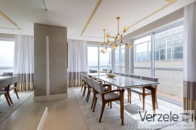 Imagem Cobertura para Venda em Balneário Camboriú / SC no bairro Centro