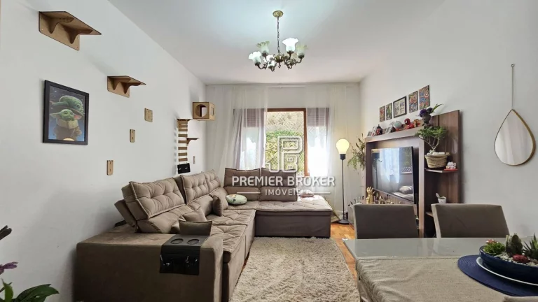 Imagem Apartamento à venda, 47 m² por R$ 215.000,00 - Várzea - Teresópolis/RJ