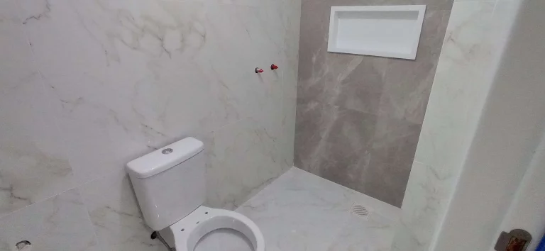 Imagem Apartamento à venda, 3 dormitórios (2 suítes), jacuzzi terraço com vista mar, 2 vagas, 170m2 privativos e 219m2 total. Agronômica, Florianópolis, SC