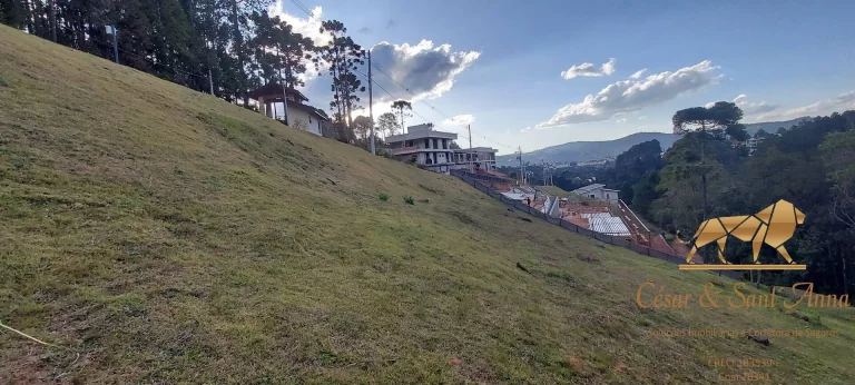 Imagem Lote a venda em exclusivo condomínio com 1.146m² em Campos do Jordão/SP