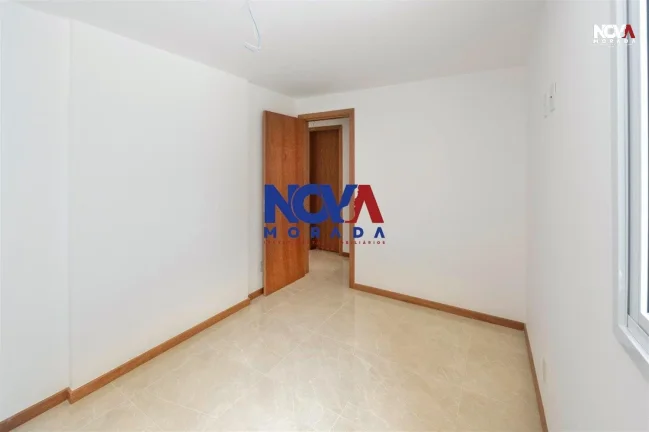 Imagem More hoje mesmo em um belo apartamento de 3 quartos sendo 1 suíte a poucas quadras da praia de Itap...