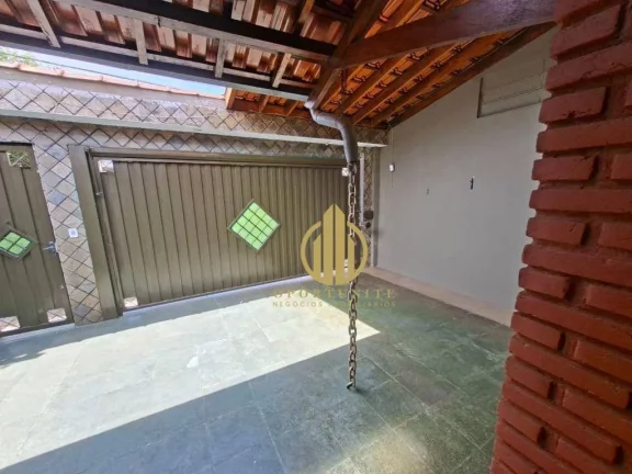 Imagem Casa para locação com dormitórios na zona leste.